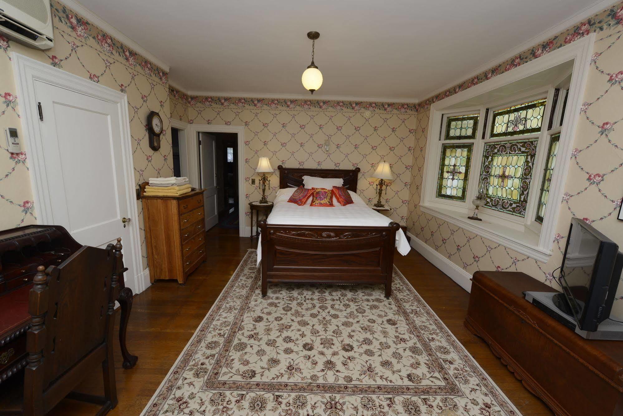 Munroe Inn Boutique Hotel オーバーン エクステリア 写真